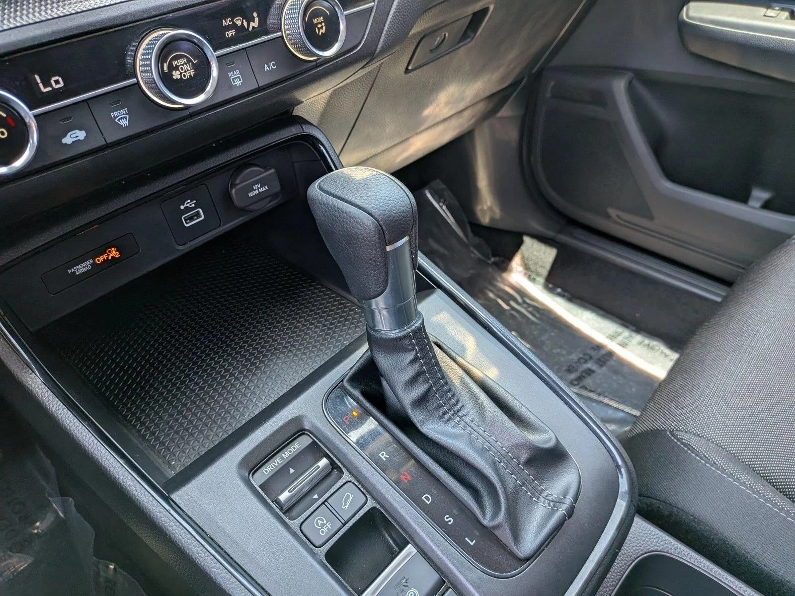 Used 2024 Black Honda LX image 15