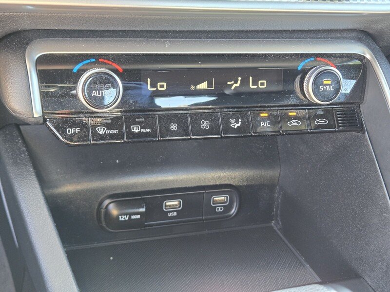 Used 2021 Ebony Black KIA GT-LINE AUTO AWD image 21