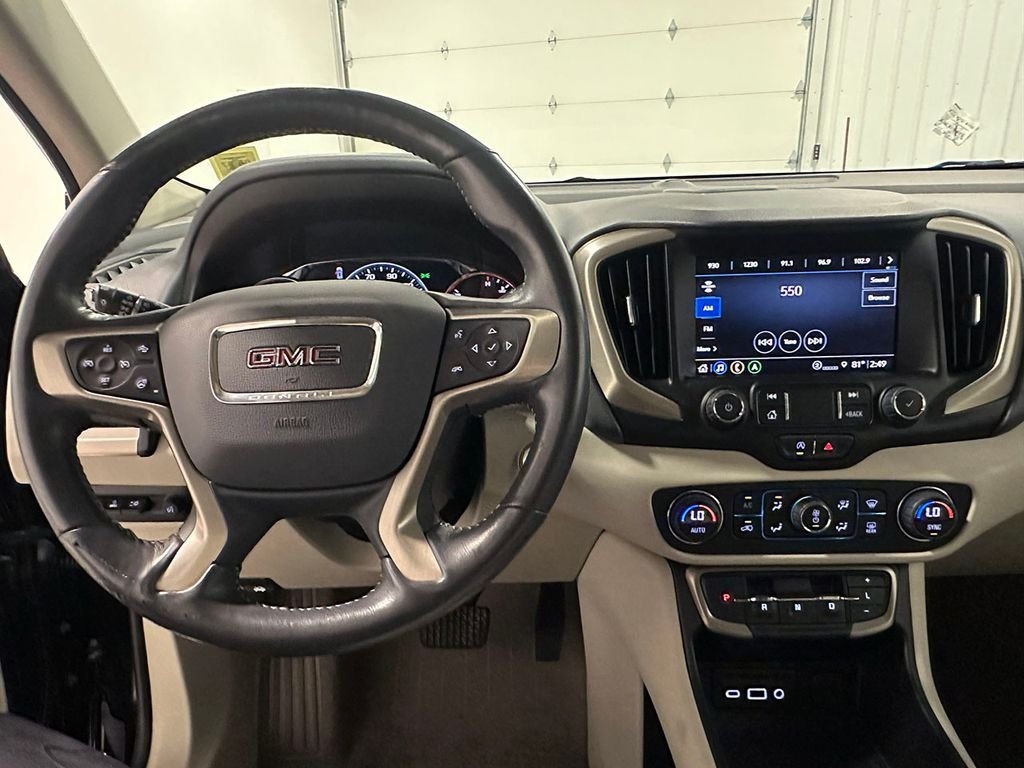 Used 2022 Black GMC Denali image 40