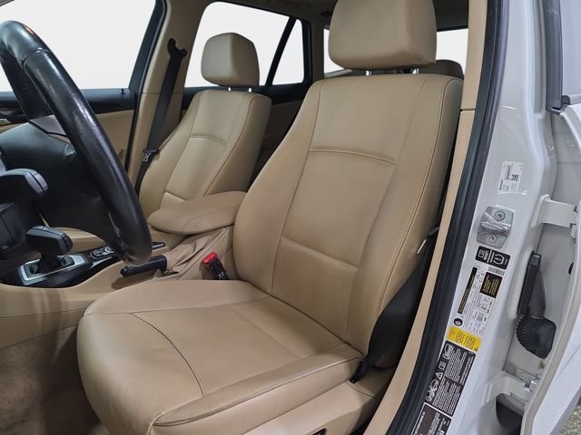 Used 2014 White BMW xDrive28i image 14