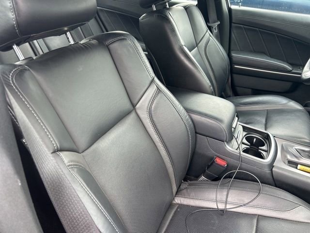 Used 2020 Octane Red Pearlcoat Dodge SXT image 6