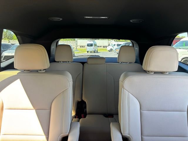 New 2026 Summit White Buick Preferred image 39