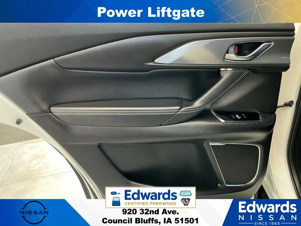 Used 2021 White Mazda Grand Touring image 18