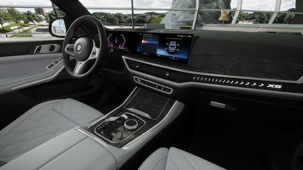 New 2026 Carbon Black Metallic BMW xDrive40i image 39