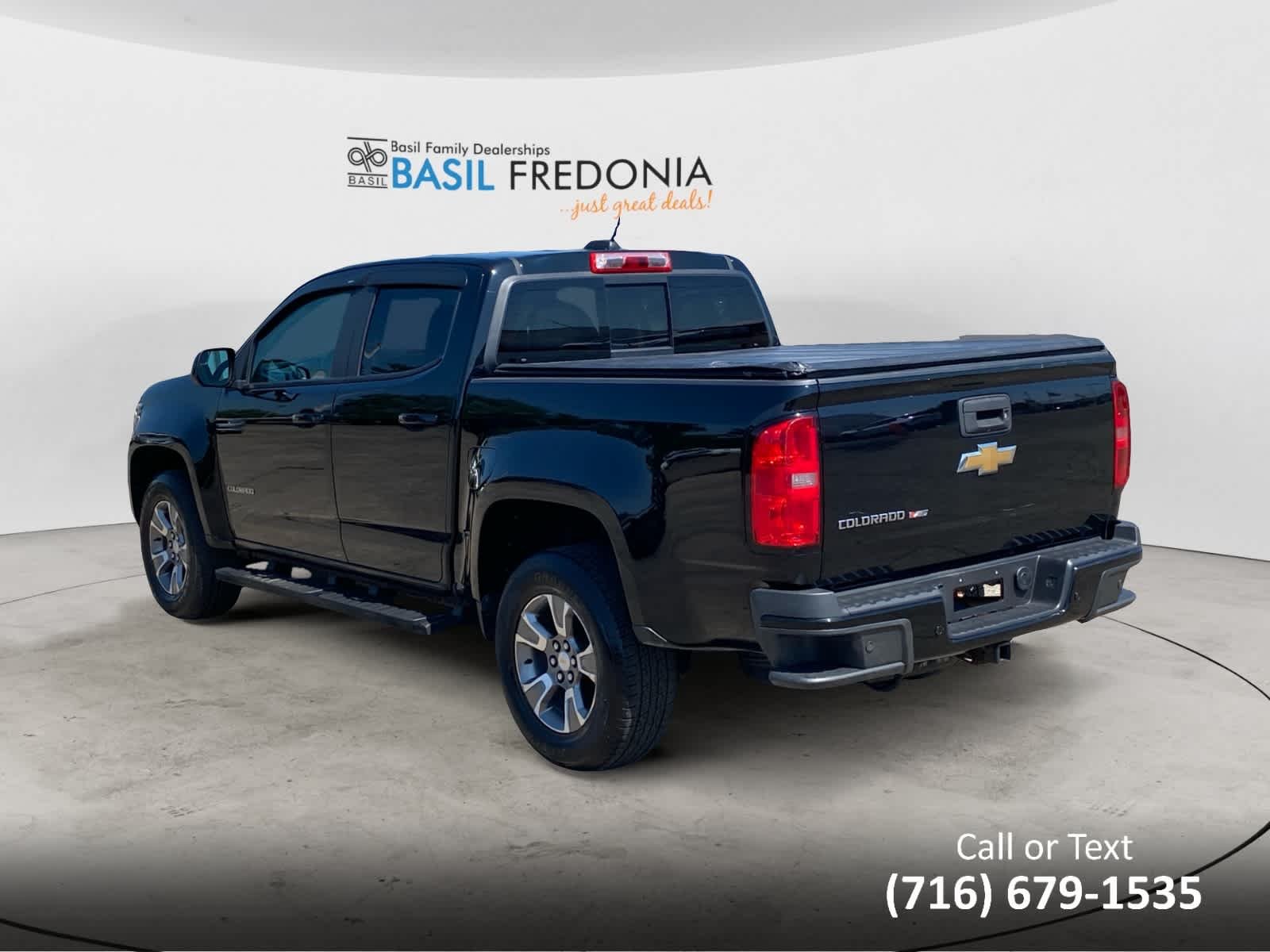 Used 2019 BLACK Chevrolet 4WD Z71 image 3