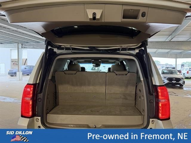 Used 2016 Champagne Silver Metallic Chevrolet LTZ image 14