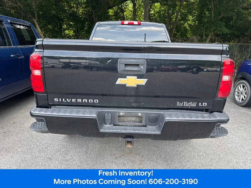 Used 2019 Black Chevrolet LT image 7