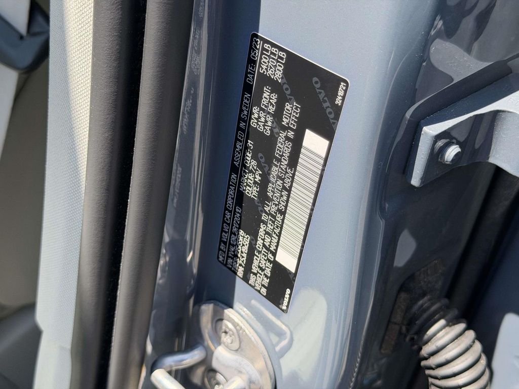 Used 2024 Gray Volvo B5 Plus Dark Theme image 26