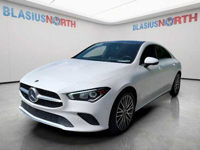 Used 2023  Mercedes-Benz CLA 250 image 1