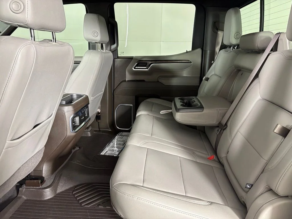 Used 2026 White Chevrolet LTZ image 36