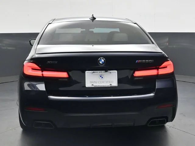 2023 BMW 5 Series M550i - Photo 6
