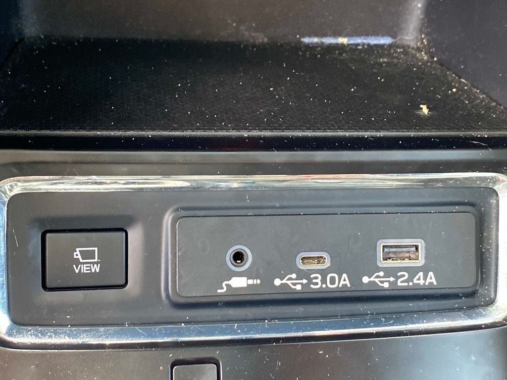 Used 2023 Silver Subaru Limited image 18