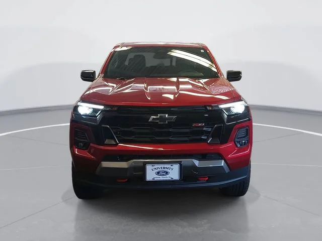 Used 2023 Red Chevrolet Z71 image 8