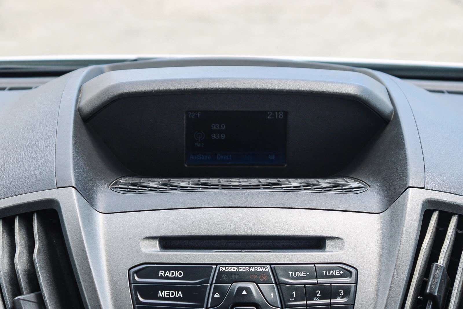 Used 2019 Oxford White Ford Base image 14