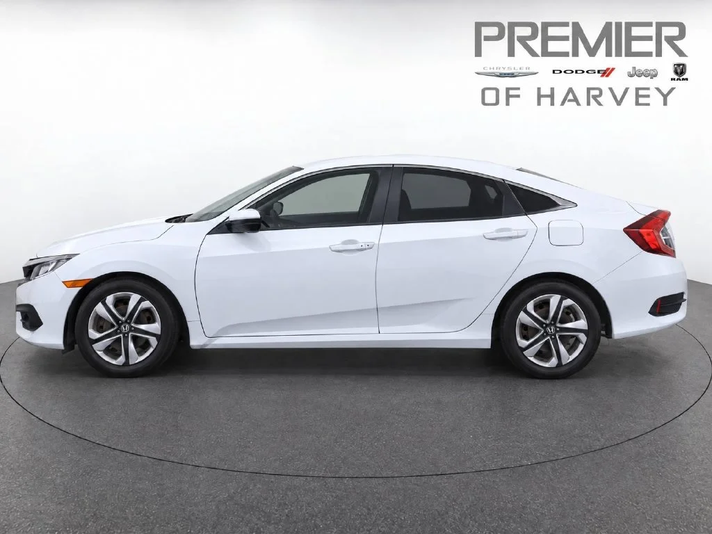 Used 2017 White Honda LX image 7
