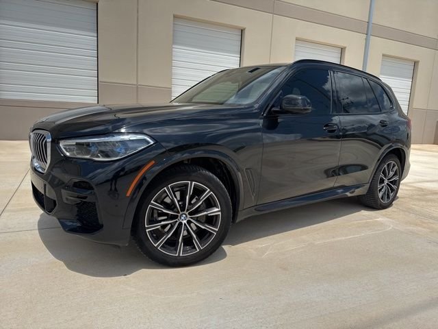 2022 BMW X5 xDrive40i's photo