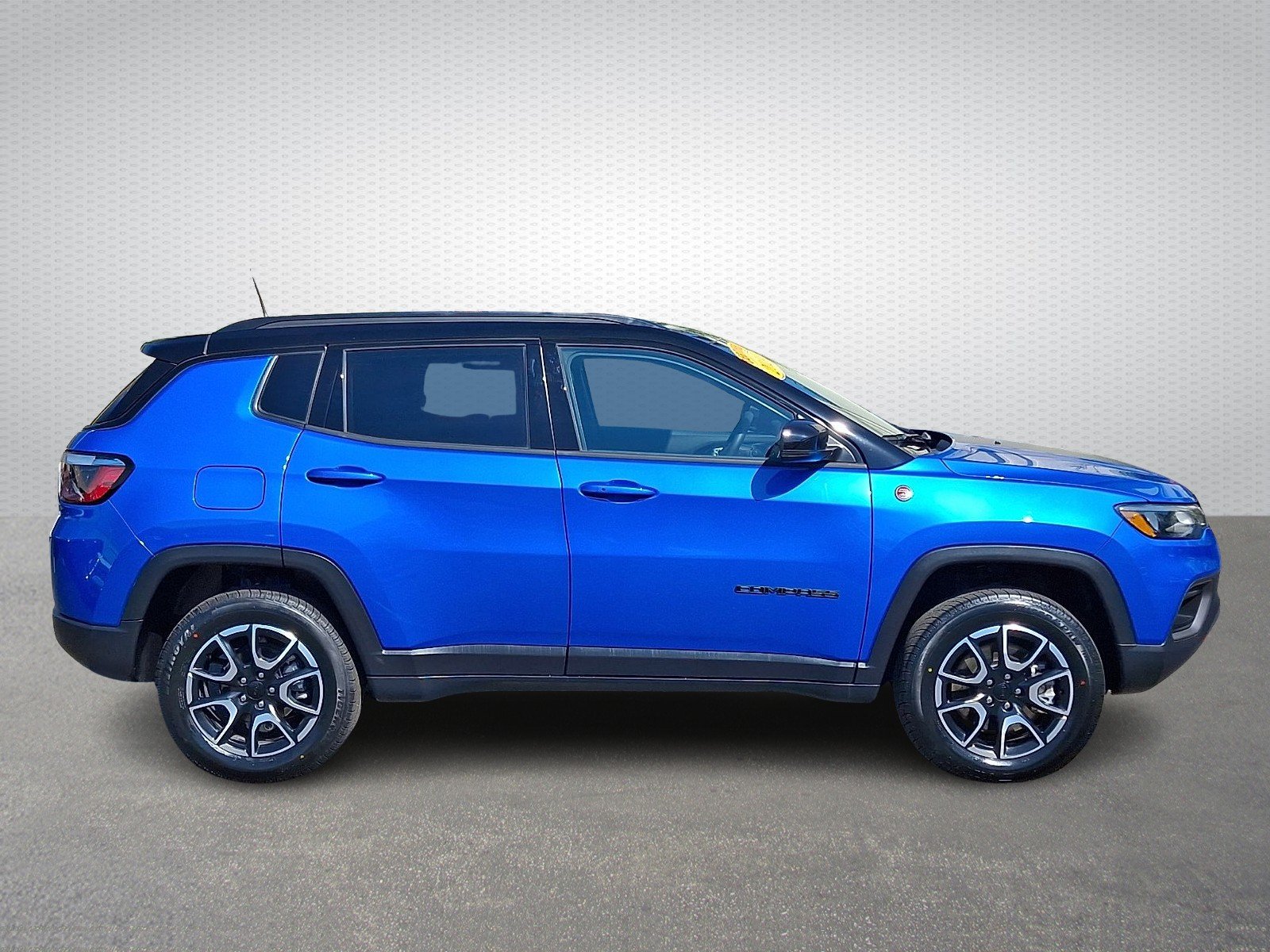 Certified Used 2024 Hydro Blue Pearlcoat - PBJ Jeep Trailhawk 4x4 image 7