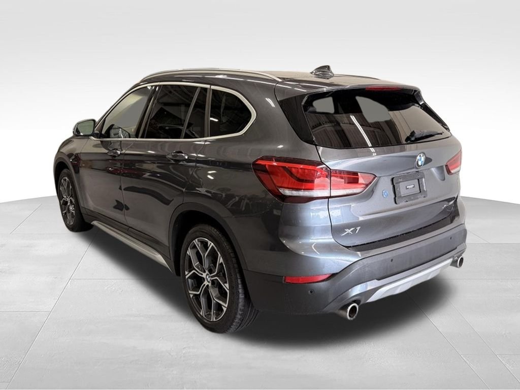Used 2020 Gray BMW  image 3