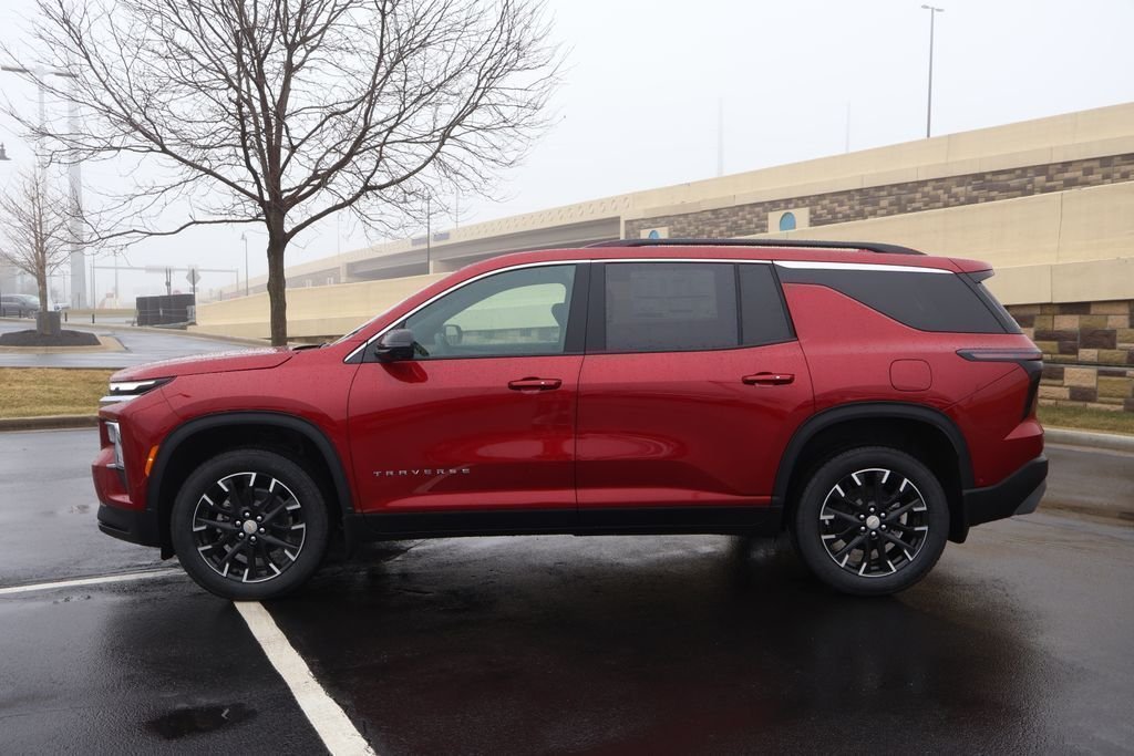 2026 Chevrolet Traverse LT - Photo 4