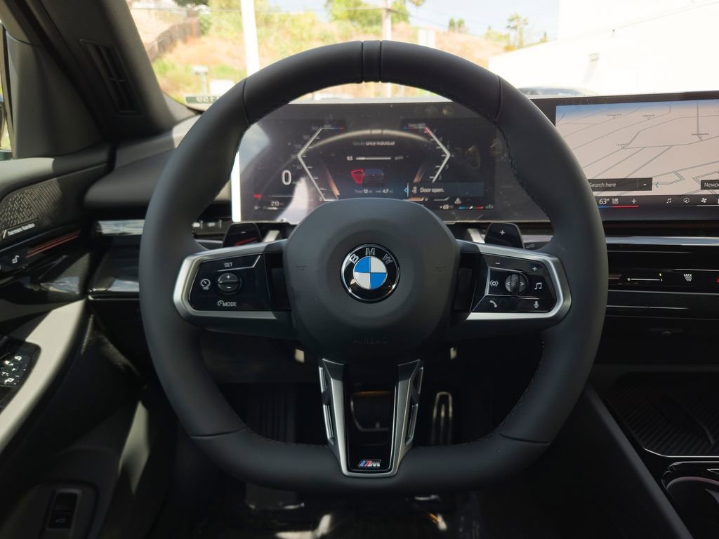 New 2026 Black Sapphire Metallic BMW 530i image 15