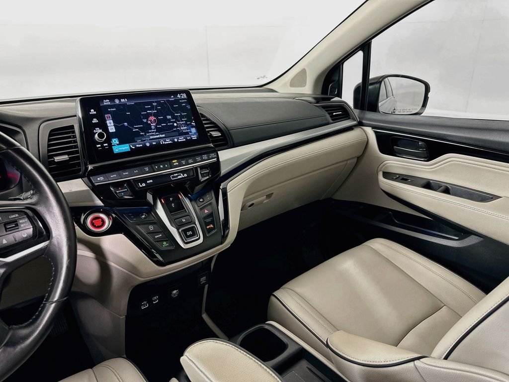 2025 Honda Odyssey Touring - Photo 24