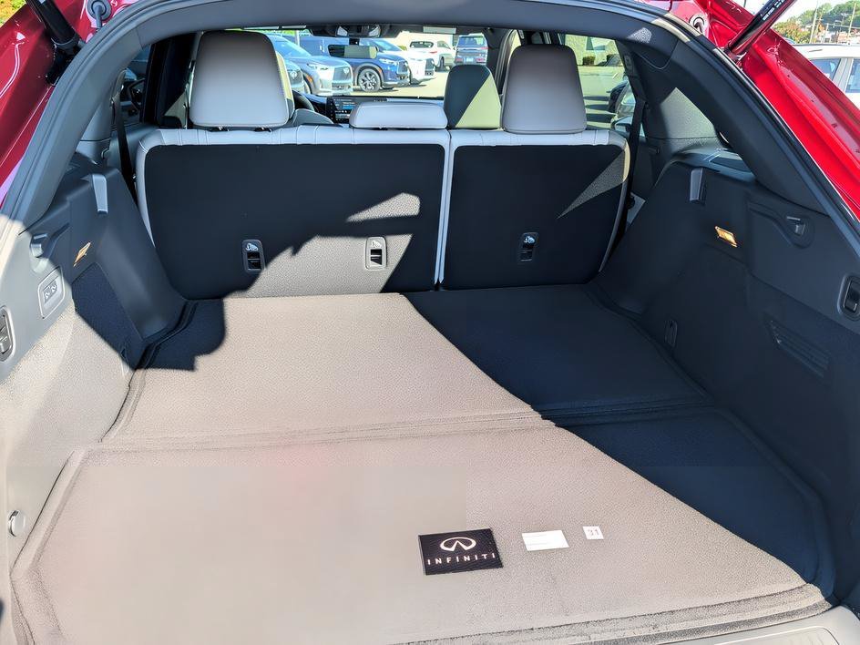 New 2027 Sunfire Red Pearl Metallic INFINITI SPORT image 23