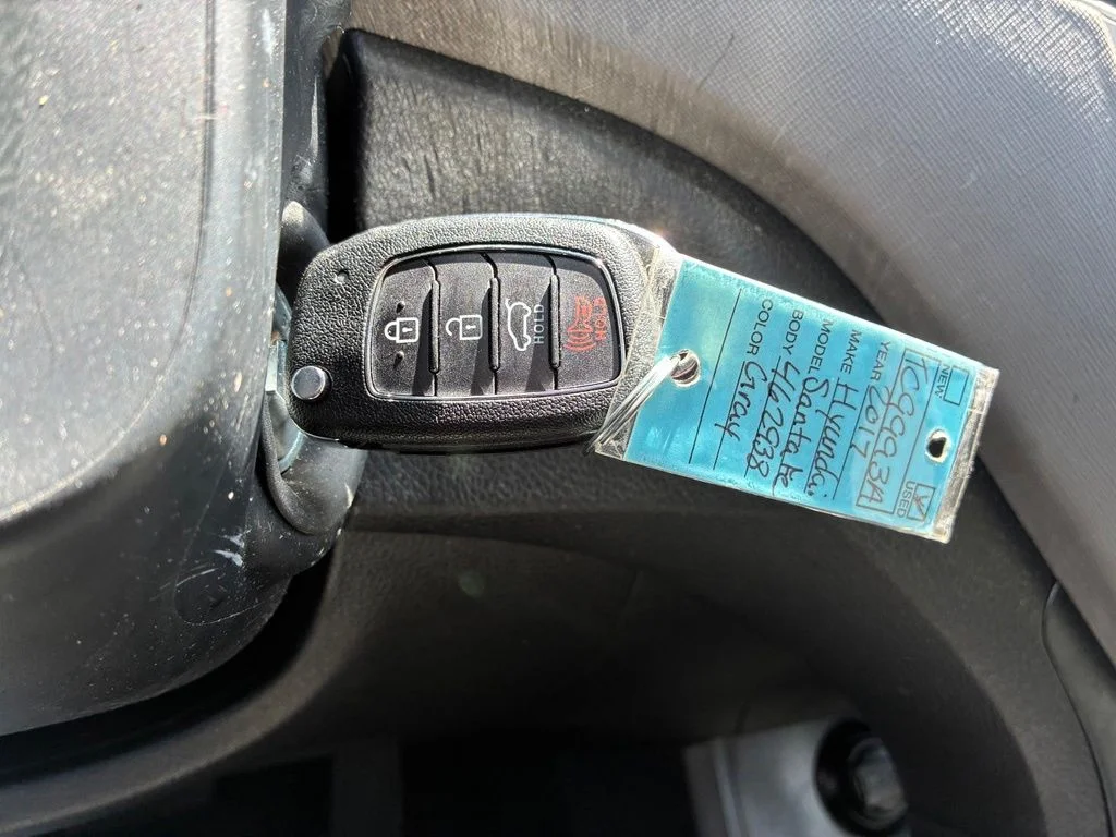 Used 2017 Silver Hyundai 2.4 Base image 37