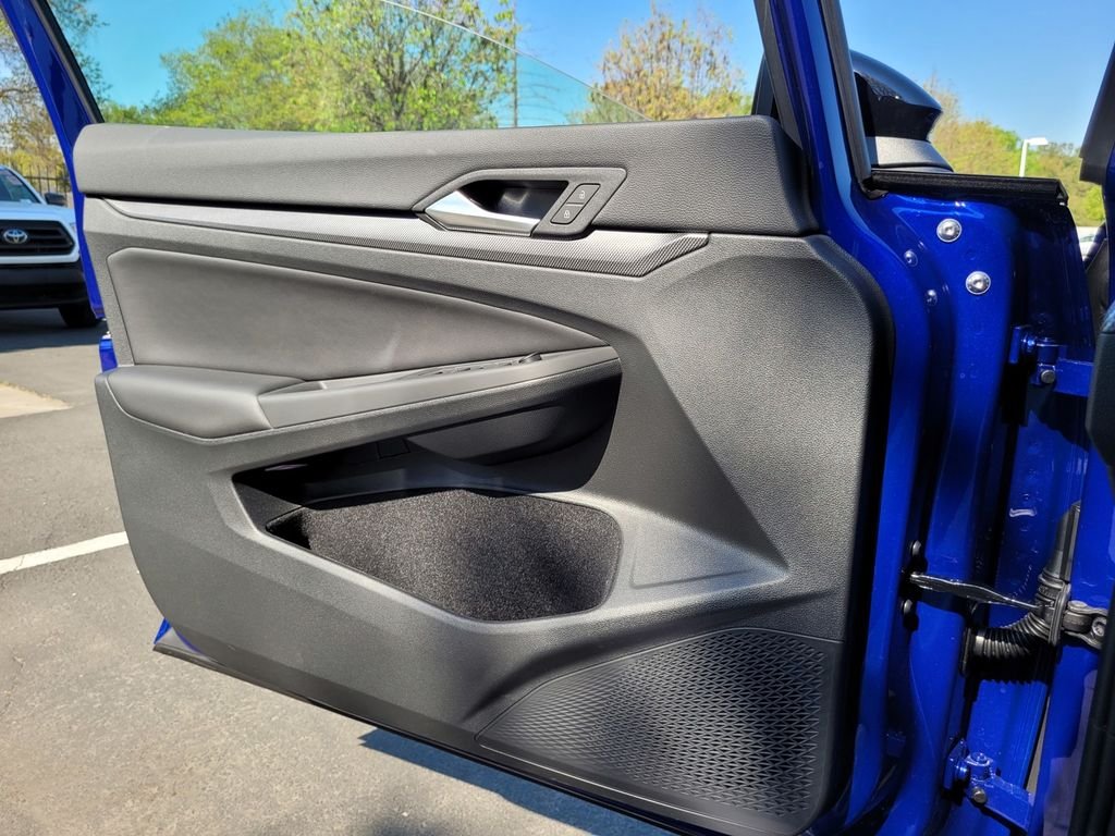 New 2026 Blue Volkswagen 2.0T image 25