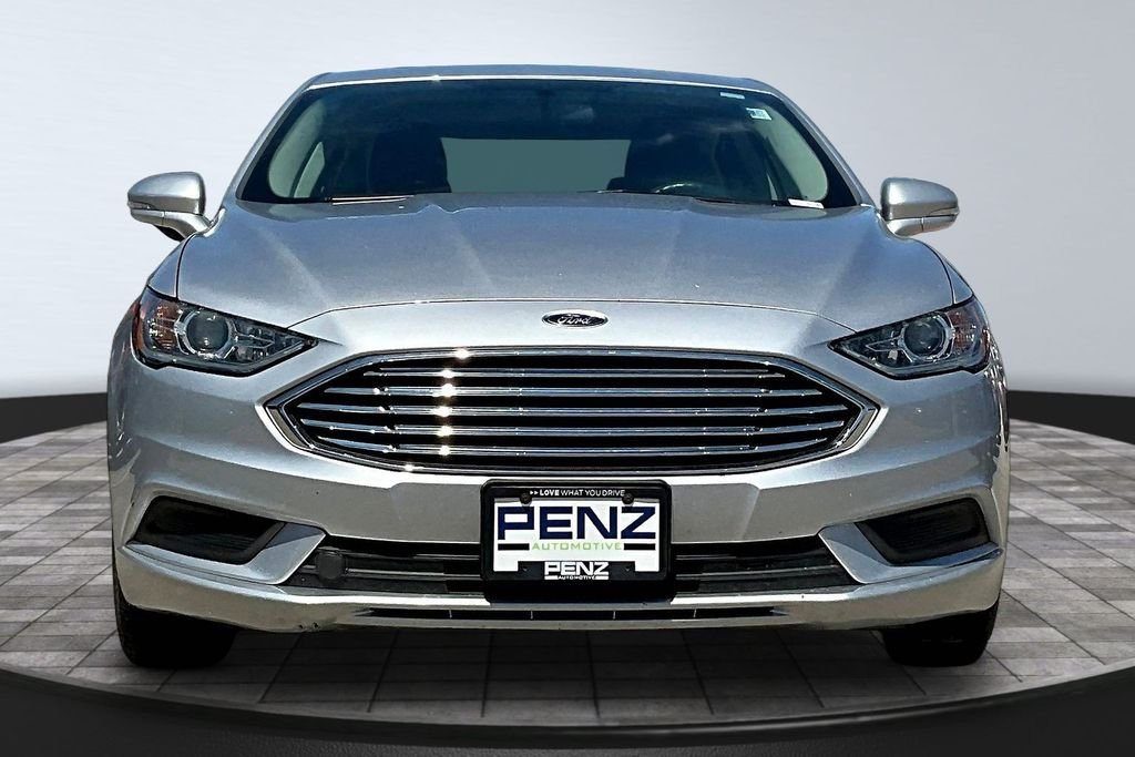 Used 2017 Ford Fusion SE with VIN 3FA6P0HD3HR128747 for sale in Rochester, Minnesota