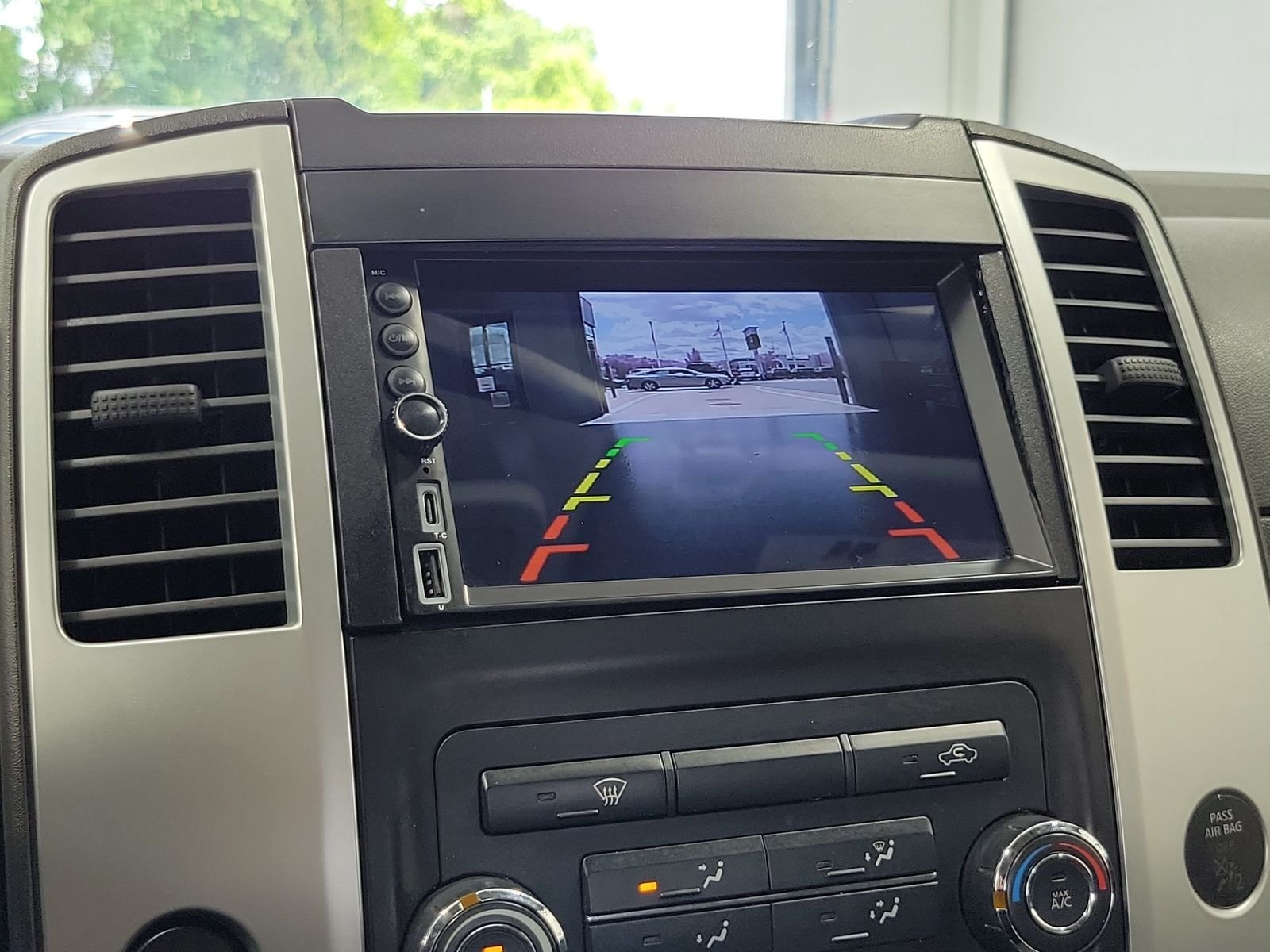 Used 2015 Black Nissan S image 20
