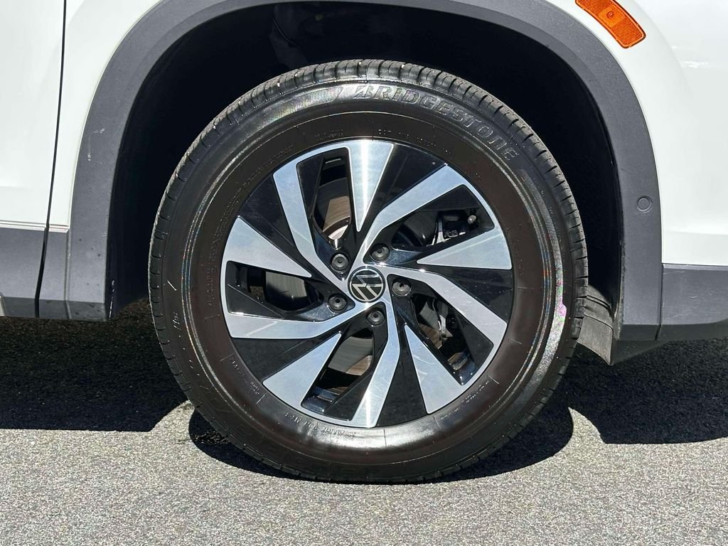 Certified Used 2025 White Volkswagen 2.0T S image 8