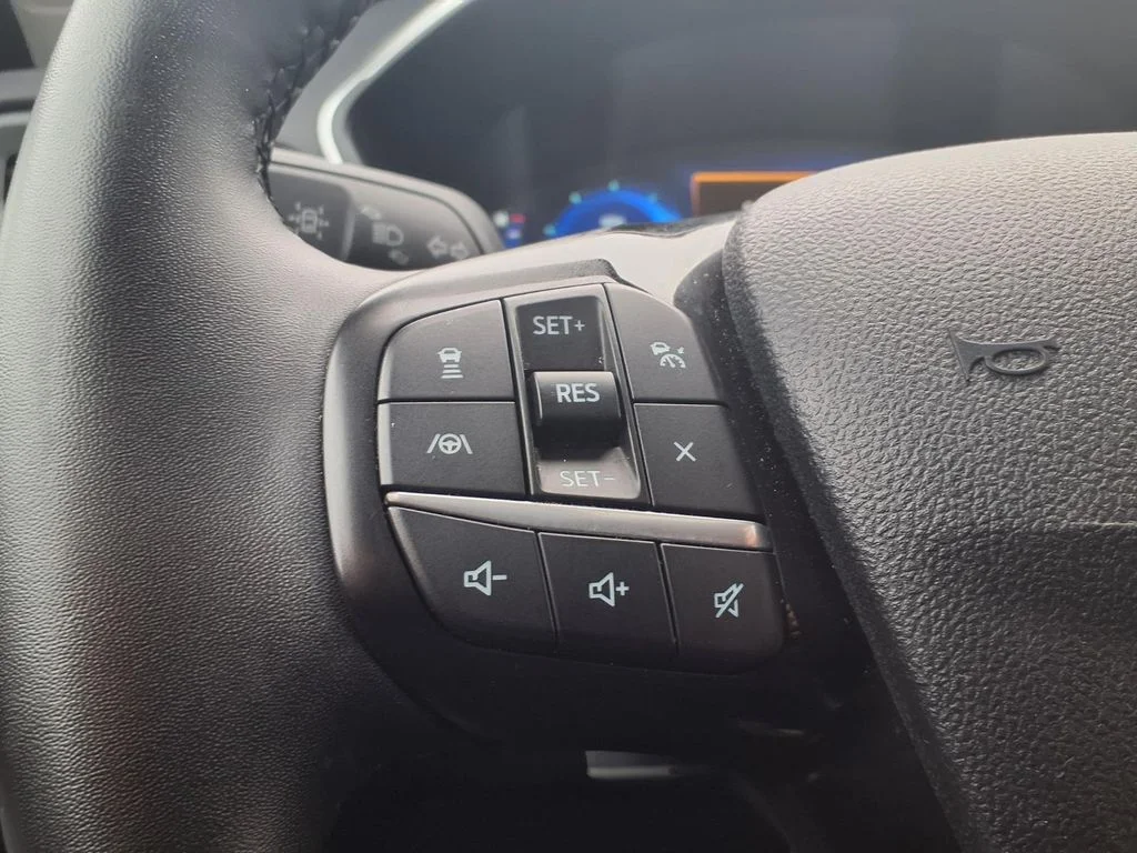 Used 2022 Black Ford Titanium image 13