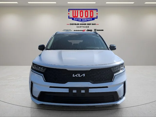 Used 2023 Glacial White Pearl Kia S image 8