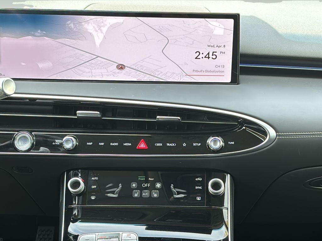 2026 GENESIS GV70 Standard - Photo 19