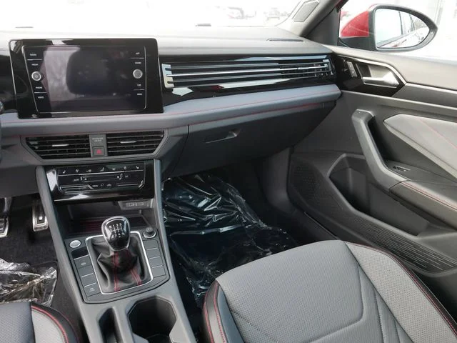 2026 Volkswagen Jetta GLI Autobahn - Photo 10