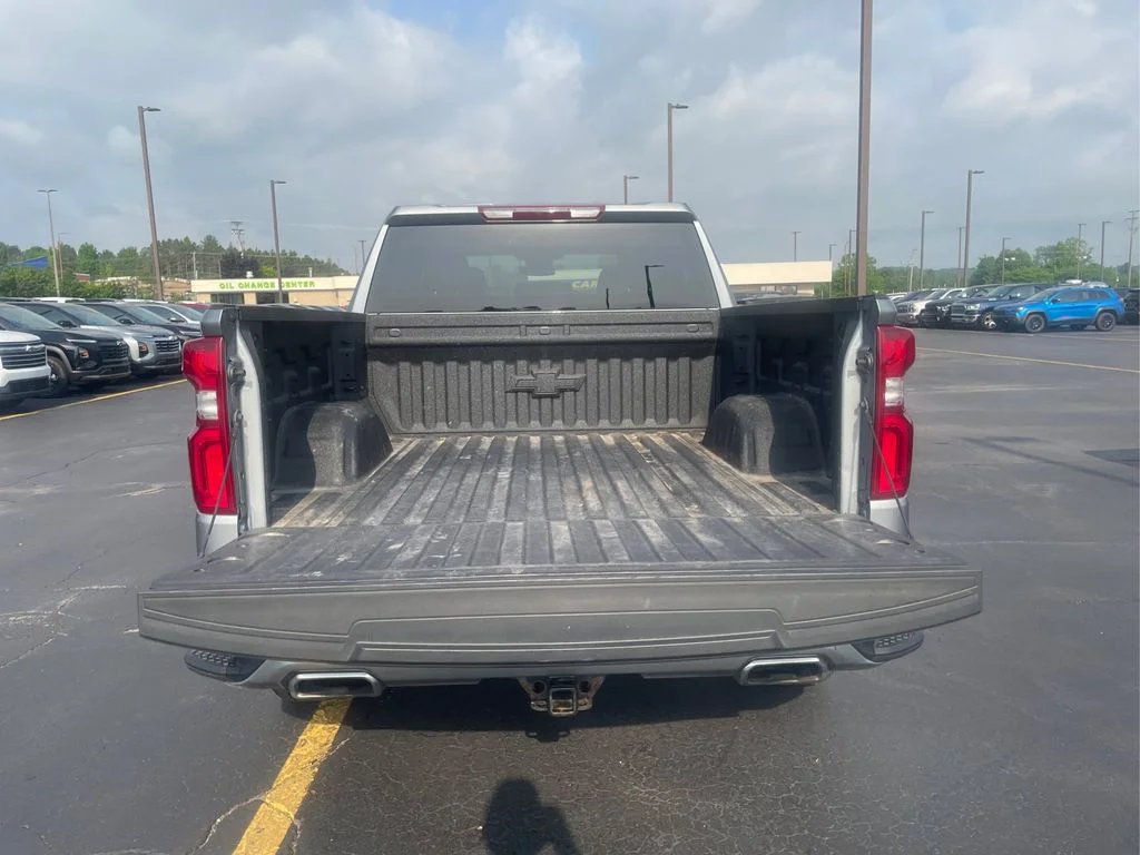 Used 2023 Sterling Gray Metallic Chevrolet RST image 21