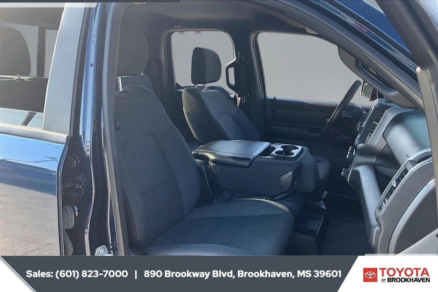 Used 2024 Patriot Blue Pearlcoat Ram Tradesman image 6