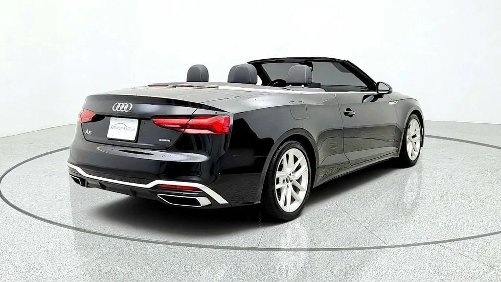 Used 2023 Mythos Black Metallic/Black Roof Audi S line Premium Plus 45 TFSI quattro w/ Nav. Pkg, B&O & Top View image 5