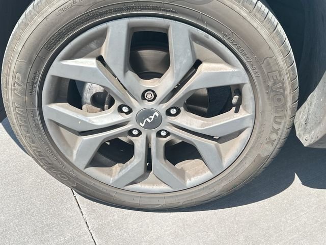 Certified Used 2024 Blue Kia S image 30