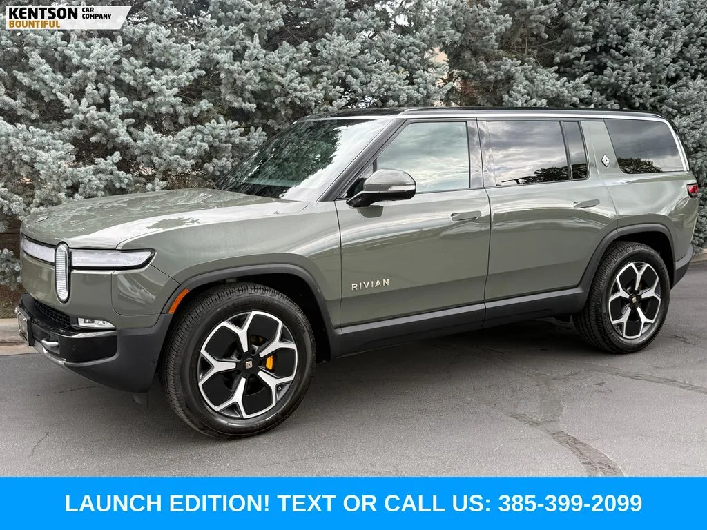 Used 2022 Green Rivian Launch Edition image 1