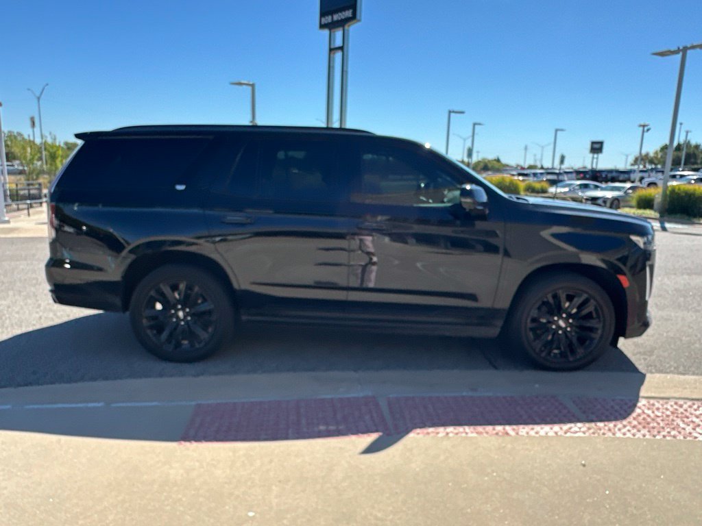 Used 2022 Black Cadillac Sport Platinum image 10