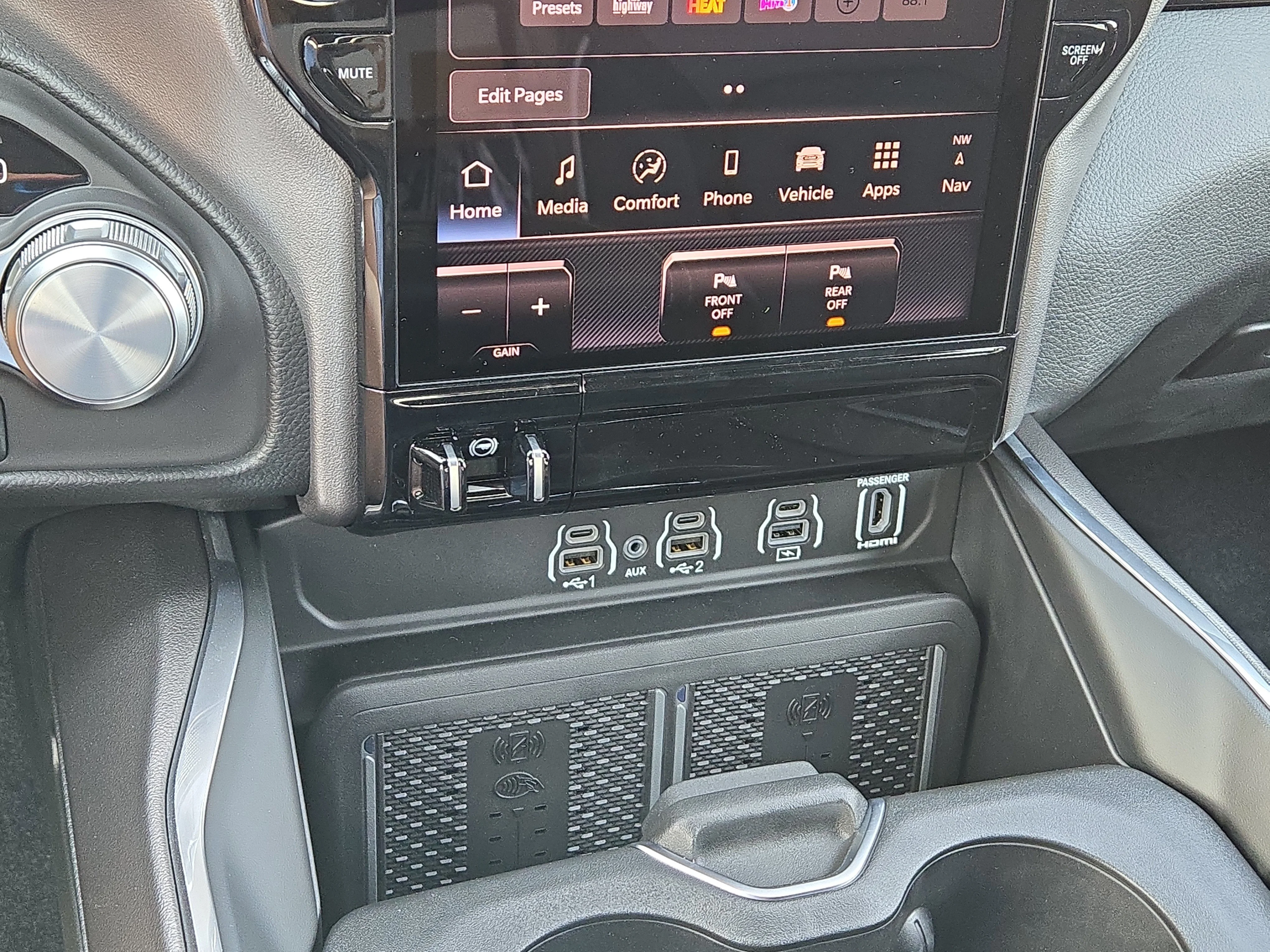 2026 RAM 1500 Laramie - Photo 28