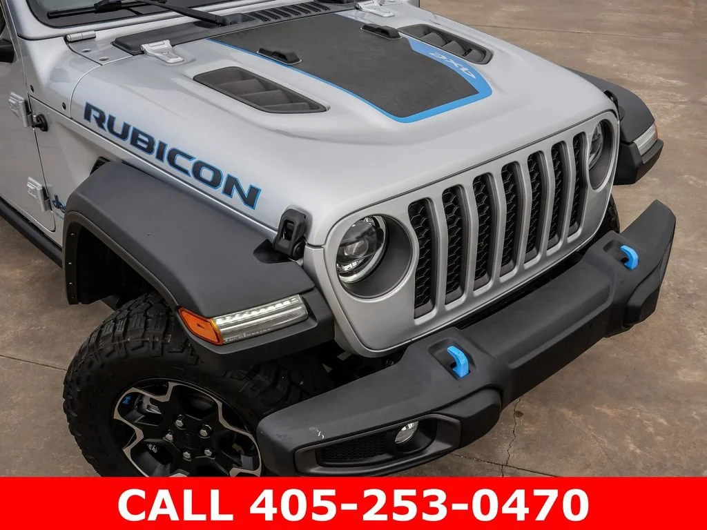 Used 2023 Silver Jeep Rubicon 4x4 image 10