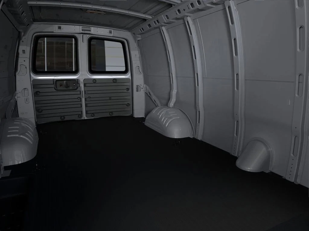 2024 GMC Savana Cargo Work Van - Photo 17
