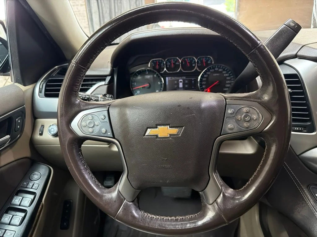 Used 2020 Silver Ice Metallic Chevrolet LT image 21