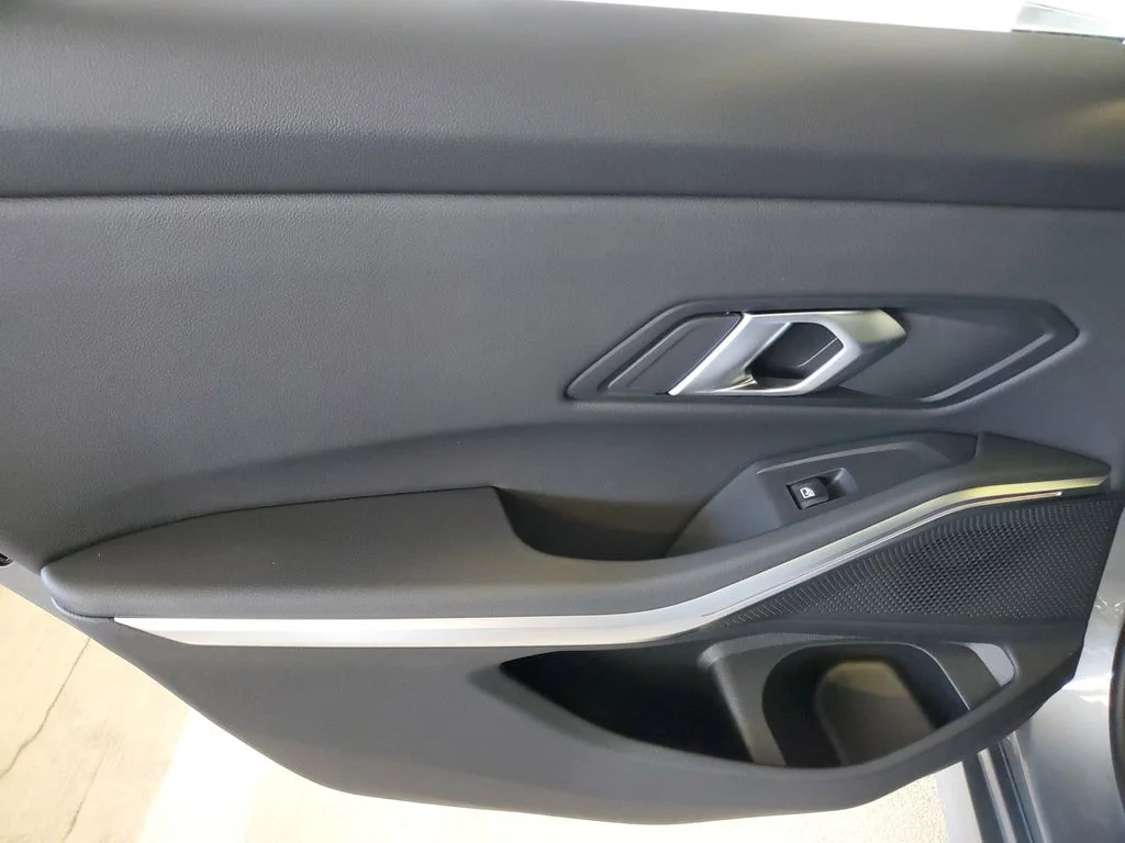 New 2026 Skyscraper Grey Metallic BMW 330i image 9