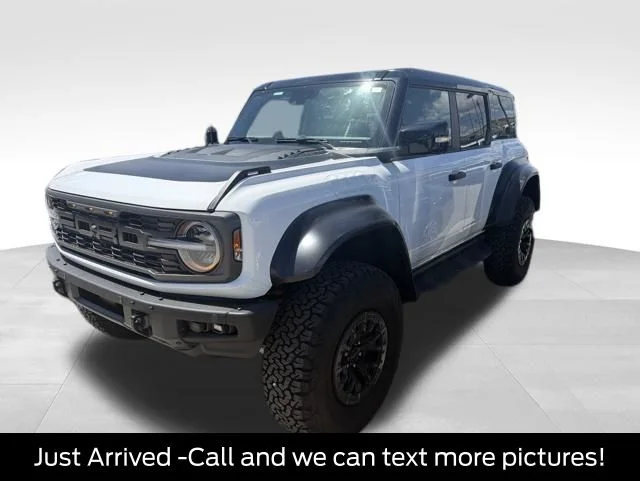2024 Ford Bronco Raptor 4x4's photo