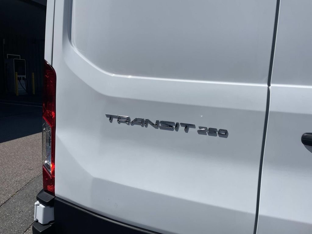 Used 2025 White Ford Base image 5