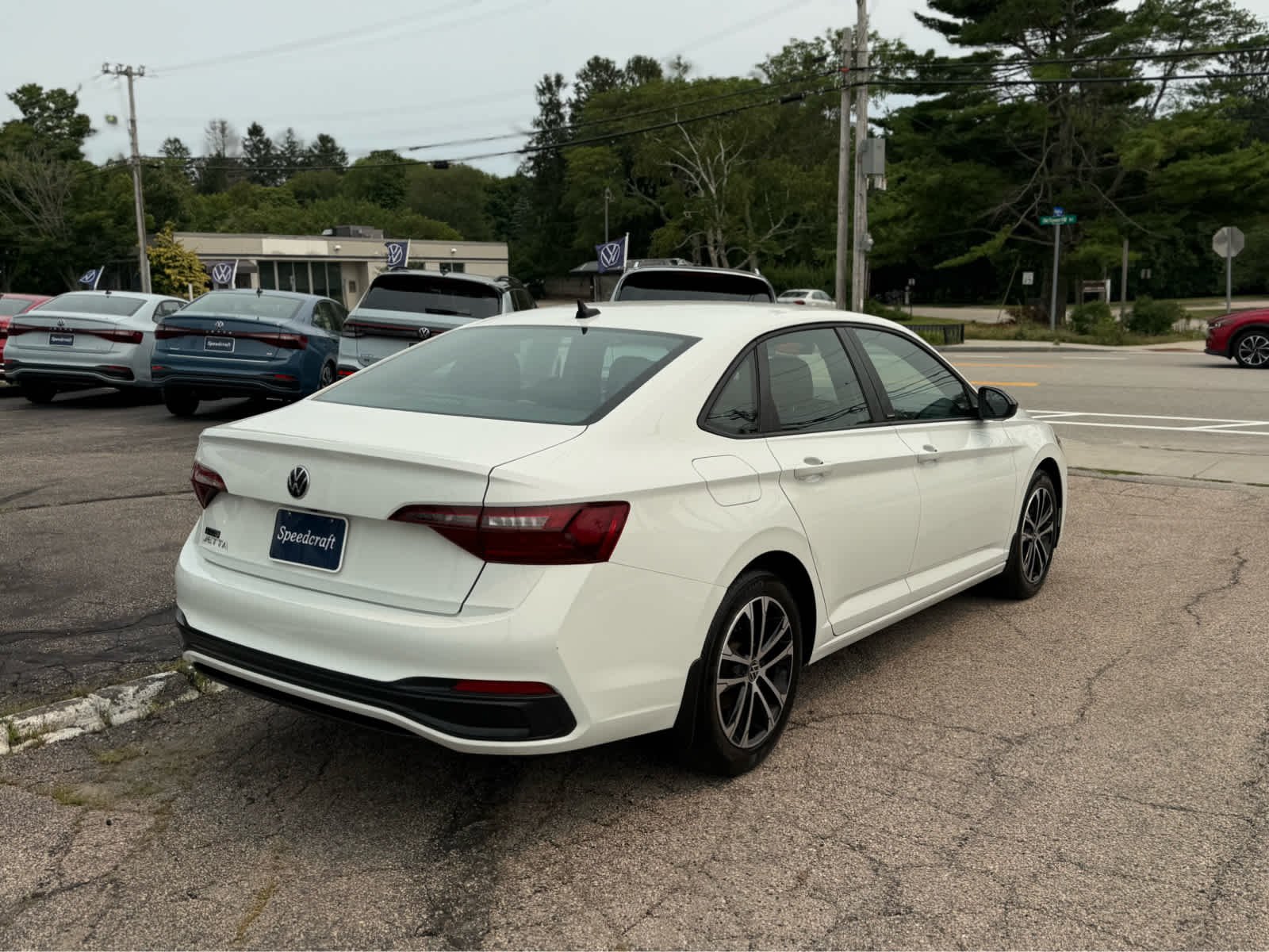 Used 2024 Pure White Volkswagen Sport image 7