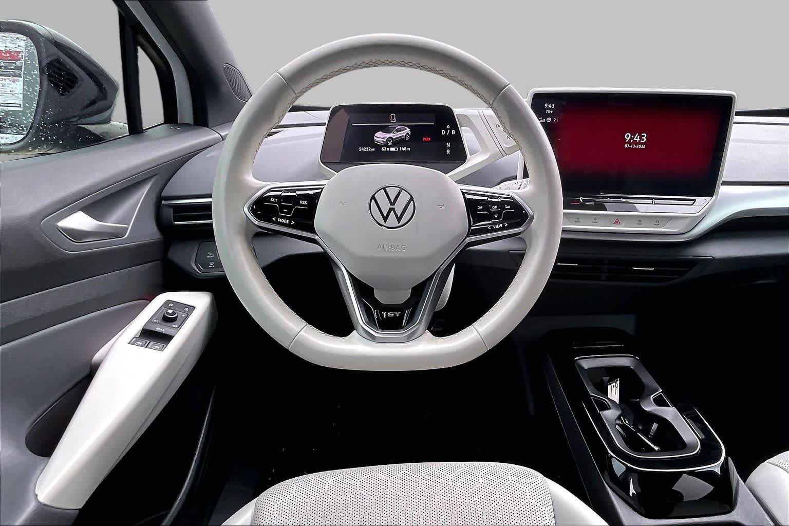 Used 2021 Glacier White Metallic/Black Roof Volkswagen 1st Edition image 5